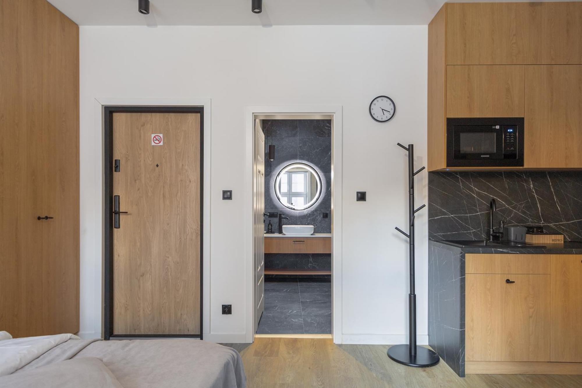 Glow Apartments - Apartamenty Studio Kozia Gdansk Srodmiescie Exterior photo